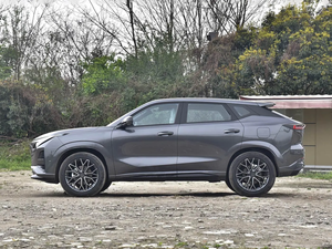 รถยนต์ฉางอัน UNI Z SUV ปี 2025 รุ่นใหม่ เครื่องยนต์เบนซิน ประหยัดพลังงาน - Product Image 5