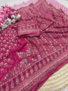 Sari de georgette con hermosos estampados de diseño, con trabajo Khatli y trabajo de espejo original, con blusa de georgette. - Product Image 1