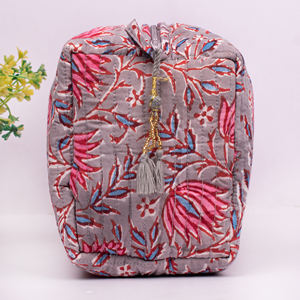 Bolsa de Maquillaje Acolchada Grande, Ecológica y Hecha a Mano, con Estampado Floral, para Viajes, Portátil, Lavable, para Mujer - Product Image 4