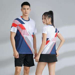 Camiseta Deportiva Personalizada OEM 2026 para Hombre, de Secado Rápido, Transpirable, de Poliéster, para Bádminton, Tenis, Pickleball, Entrenamiento y Club - Product Image 4