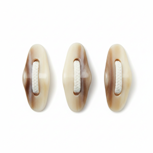 Boutons à bascule rustiques naturels polis faits à la main en corne de buffle noire moderne, écologiques, de forme irrégulière, décoratifs pour l'artisanat et l'art à domicile - Product Image 5