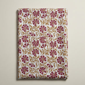 Tissu en coton imprimé de qualité supérieure, doux et respirant, style ethnique, utilisable en toutes saisons pour les vêtements, l'ameublement et les applications artisanales - Product Image 4