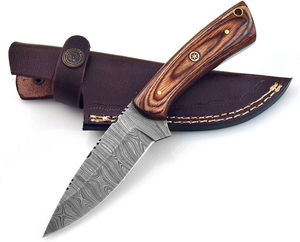 Couteau à lame pointue en acier Damas artisanal avec manche en bois pour la chasse. Couteaux en acier Damas en vente à bas prix. - Product Image 1