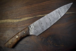 Couteau de chef en acier damas forgé à la main de qualité industrielle supérieure |   Lame à motif torsadé, longueur totale 13 pouces, manche en bois dur - Product Image 4