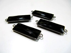 Conector de Ónix Negro de Calidad AAA en Forma de Baguette con Doble Aro, 30x12mm aproximadamente - Product Image 2