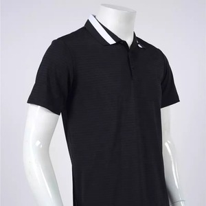 Camisa de Hombre de Manga Corta, Cuello Alto, Tejido a Rayas, Corte Regular, Diseño Casual, Color Negro y Beige, Patrón de Bloques de Color en Contraste - Product Image 3
