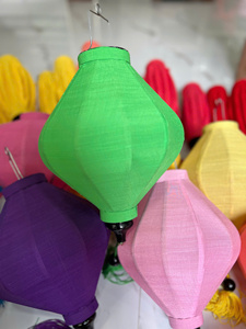 Linternas de seda tradicionales al por mayor de Vietnam, linternas de seda con marco de bambú, linternas de seda decorativas para decoración de festivales - Product Image 3