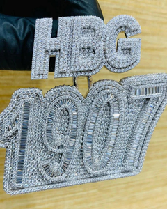 เครื่องประดับฮิปฮอปสุดหรูสั่งทำพิเศษ เงินแท้ 925 ประดับเพชรโมอิสซาไนต์ VVS ระยิบระยับ จี้ตัวอักษร ของขวัญสำหรับเขา - Product Image 1