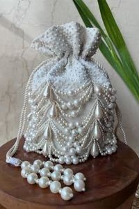 Top Quality Indian Handmade Embroidery Ethnic Wedding <b>Potli</b> <b>Bags</b> Wrist Handbag Coin <b>Potli</b> <b>Bags</b> Wedding Return Gift <b>Bags</b> - Product Image 3