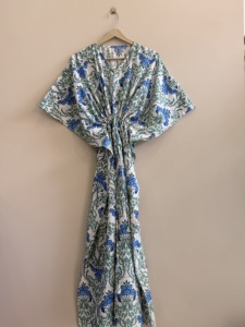 Robe kaftan en coton fleuri, imprimée à la main, style bohème, col en V, maxi robe pour femmes - Product Image 2