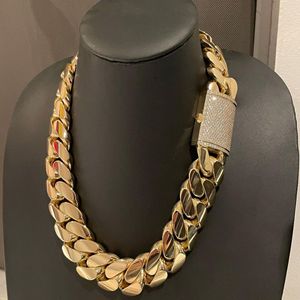 สร้อยคอผู้ชายแบบ Cuban Link ชุบทอง สไตล์ฮิปฮอป ใส่ได้ทุกวัน - Product Image 2