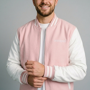 Veste en laine rose pour homme avec manches blanches, col et poignets en tricot côtelé, fermeture éclair intégrale, streetwear décontracté haut de gamme, vêtement d'extérieur bicolore personnalisé - Product Image 4