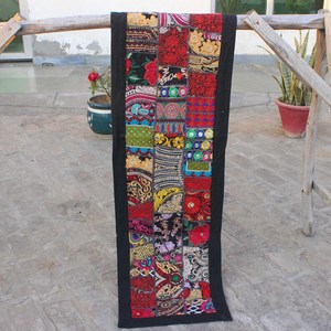 Centro de Mesa Étnico Rajastaní, Decoración Hippie para el Hogar, Tela de Retazos Hecha a Mano - Product Image 1