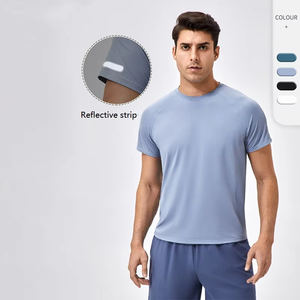 T-shirt de sport en polyester et élasthanne de haute qualité, personnalisé pour la salle de sport, pour hommes, haute qualité - Product Image 5