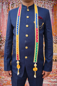 Patka de Bienvenida Artesanal para Invitados de Boda |   Estola Tradicional India Colorida con Borlas |    Accesorio para la Ceremonia Baraat - Product Image 3