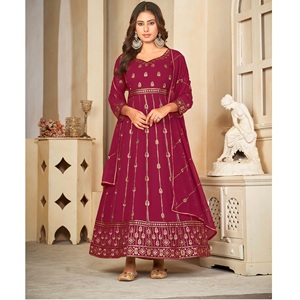 ชุดอานาร์กาลีสีชมพูเข้มสำหรับผู้หญิง ดีไซน์ทันสมัย แขนสามส่วน ผ้าจอร์เจตต์เครป แบบเย็บกึ่งสำเร็จรูป เหมาะสำหรับงานแต่งงานและงานเฉลิมฉลอง - Product Image 1