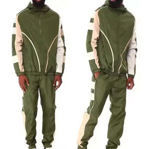 Ensembles de survêtements coupe-vent personnalisés pour hommes – Légers, ajustés, respirants, séchage rapide, coupe-vent, col à capuche, motif uni pour l'hiver - Product Image 2