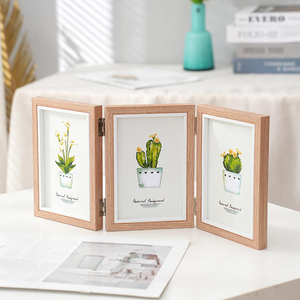 Double/Triple/Foldable <b>Wooden</b> Photo <b>Frame</b> 2/3/4/5-Linked Foldable <b>Picture</b> Holder with Beautiful Design - Product Image 3