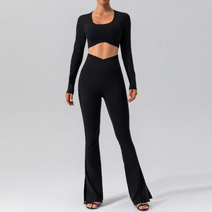 Conjunto de Top Corto de Manga Larga Verde Oliva para Mujer con Pantalones Acampanados, Tejido Minimalista de Spandex y Poliéster, Cuello Redondo, Color Sólido - Product Image 4