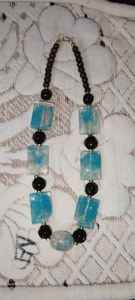 Luxury Resin Bead <b>Necklace</b> <b>Statement</b> Chunky Design Bold Fashion Jewelry Perfect for Parties Weddings and Occasions - Product Image 5