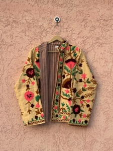 Chaqueta de lona con diseño de pato, hecha a mano, con bordado floral de algodón estilo Suzani, a prueba de viento, para mujer, estilo invierno, regalo para ella. - Product Image 1