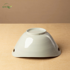 Tazón Desechable Ecológico de Bambú Hilado con Diseño Minimalista, Base Elevada y Asas Laterales - Product Image 4