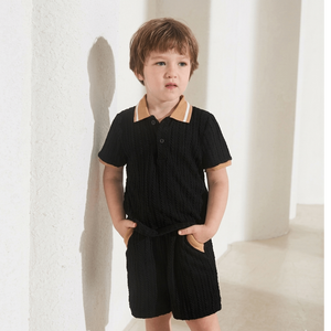 Conjunto de Polo y Pantalones Cortos de Punto Trenzado Vintage para Niño, Conjunto de Verano de Dos Piezas de Punto Texturizado Junior "Quiet Luxury" - Product Image 1