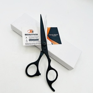 Tijeras de Barbero Profesionales de Alta Calidad para Diestros, de Acero Inoxidable Negro Mate, con Función de Corte, Logotipo Personalizado y Embalaje - Product Image 1