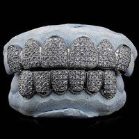 Grillz dentaire en moissanite de qualité supérieure, bijoux hip-hop à l'éclat brillant, disponible à la vente