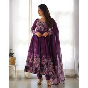 ชุดเดรส Anarkali 3D ไวน์ลายดอกไม้ขนาด XS - Product Image 3