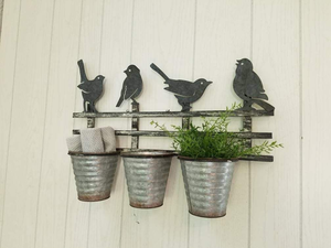 Macetas y jardineras para exterior e interior de alta demanda con orificios de drenaje, diseño duradero y resistente para jardines, disponibles para la venta. - Product Image 2