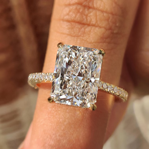 Best Quality Elegant Fashion Moissanite <b>Diamond</b> <b>Ring</b> for Women Luxury Jewelry for Wedding Party Engagement Gift Available - Product Image 1