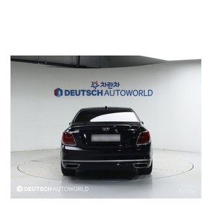 Kia K9 3.8 GDI AWD 2018 con 117,261 km, Volante a la Izquierda, Caja de Cambios Automática, Asientos de Cuero, Estándar de Emisiones Euro V, Cámara Trasera - Product Image 5