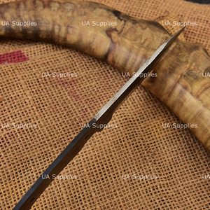 Cuchillo Forjado a Mano de Acero de Alto Carbono con Hoja de Punta Caída y Mango de Madera para Camping, Fabricación Personalizada OEM, Venta al por Mayor Directa de Fábrica UA - Product Image 6