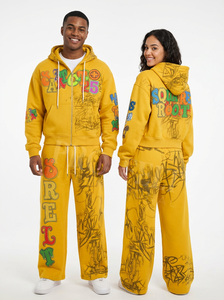 Conjuntos de dos piezas con logo personalizado y estampado de invierno: Sudadera con capucha con cremallera y pantalones de chándal oversize, cómodos, estilo vintage lavado, corte relajado y ajustado. - Product Image 4