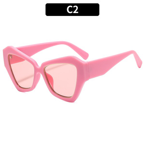 Nouvelles lunettes de soleil papillon UV400 de style européen et américain, monture irrégulière, polyvalentes, décontractées, œil-de-chat, haut de gamme - Product Image 3