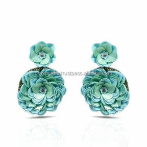 ต่างหูห้อยประดับลูกปัดทำมือลายใบไม้หลากสีสไตล์อินเดีย ขนาดสั่งทำได้ เหมาะสำหรับทุกเพศทุกวัย ใช้ในงานปาร์ตี้ เครื่องประดับแฟชั่นจากอินเดีย - Product Image 1