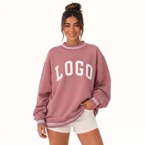 Sweat-shirt respirant style universitaire à col montant en tissu éponge avec lettres brodées sur le devant pour femme - Product Image 1