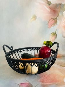 Panier à fruits moderne en fer, conçu pour une circulation optimale de l'air afin de garder les fruits frais plus longtemps dans la cuisine - Product Image 4