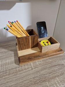 Organisateur de bureau en bois artisanal de qualité supérieure, accessoire de bureau en bois, rangement pour crayons en bois fini à la main - Product Image 6