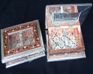 Silver Plated Brass <b>Rectangular</b> Tray With Flower Pattern Enamelling Embossing Printing Home Decoration - Product Image 3