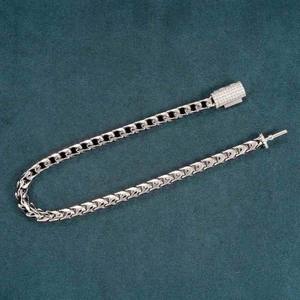 Pulsera de Plata 925 con Moissanita, Corte Brillante Redondo, Engaste de Garra, Estilo Clásico, Joyería Unisex para Uso Diario - Product Image 2
