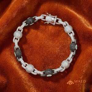 สร้อยข้อมือเงินแท้ 925 ชุบทอง ประดับเพชรโมอิสซาไนต์ ดีไซน์ Peace Chain Link สไตล์หรูหรา ฮิปฮอป สำหรับงานปาร์ตี้ เหมาะสำหรับผู้ชายและผู้หญิง แฟชั่น - Product Image 3