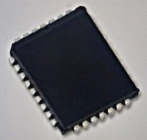 AT27C256R-45JU EPROM Programmable à usage unique 45 Ns 32K X 8 bits 256 Kbits 4,5 V à 5,5 V LCC-32 Origine américaine Mecca Traders Co Ltd - Product Image 1