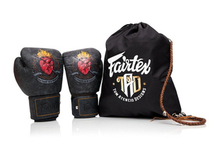 Gants de boxe Fairtex en cuir imperméable avec imprimé Heart of Warrior, pour entraînement et sparring, modèle Tom Atencio - Product Image 2