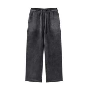 Fabricants de vêtements sur mesure : Pantalons de survêtement amples et épais en cuir brodé, effet délavé et décoloré par le soleil - Product Image 5