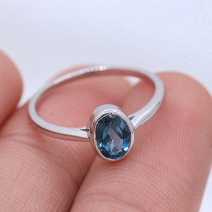 Nouveauté Londres Topaze Bleue Pierre Précieuse 925 Solide En Argent Sterling À La Main Anneaux Bijoux Pour La Vente En Gros - Product Image 5