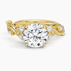 แหวนหมั้นเพชรสามเม็ดทรงพฤกษศาสตร์ - Product Image 1
