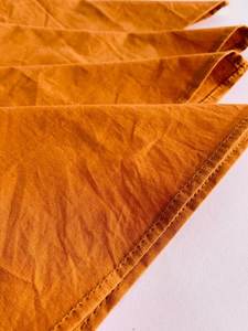 Serviettes de table carrées imprimées de luxe 100% coton faites à la main, orange, 70x70cm, lavables en machine, écologiques, bio, personnalisées, lot de 3 - Product Image 3