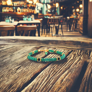 Bracelet unisexe vintage en émeraude perlée plaqué or, cadeau religieux avec pierre de naissance, certifié par un tiers, style classique - Product Image 1